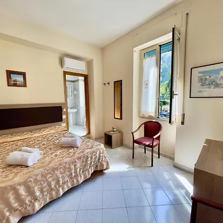 Hotel Desìo